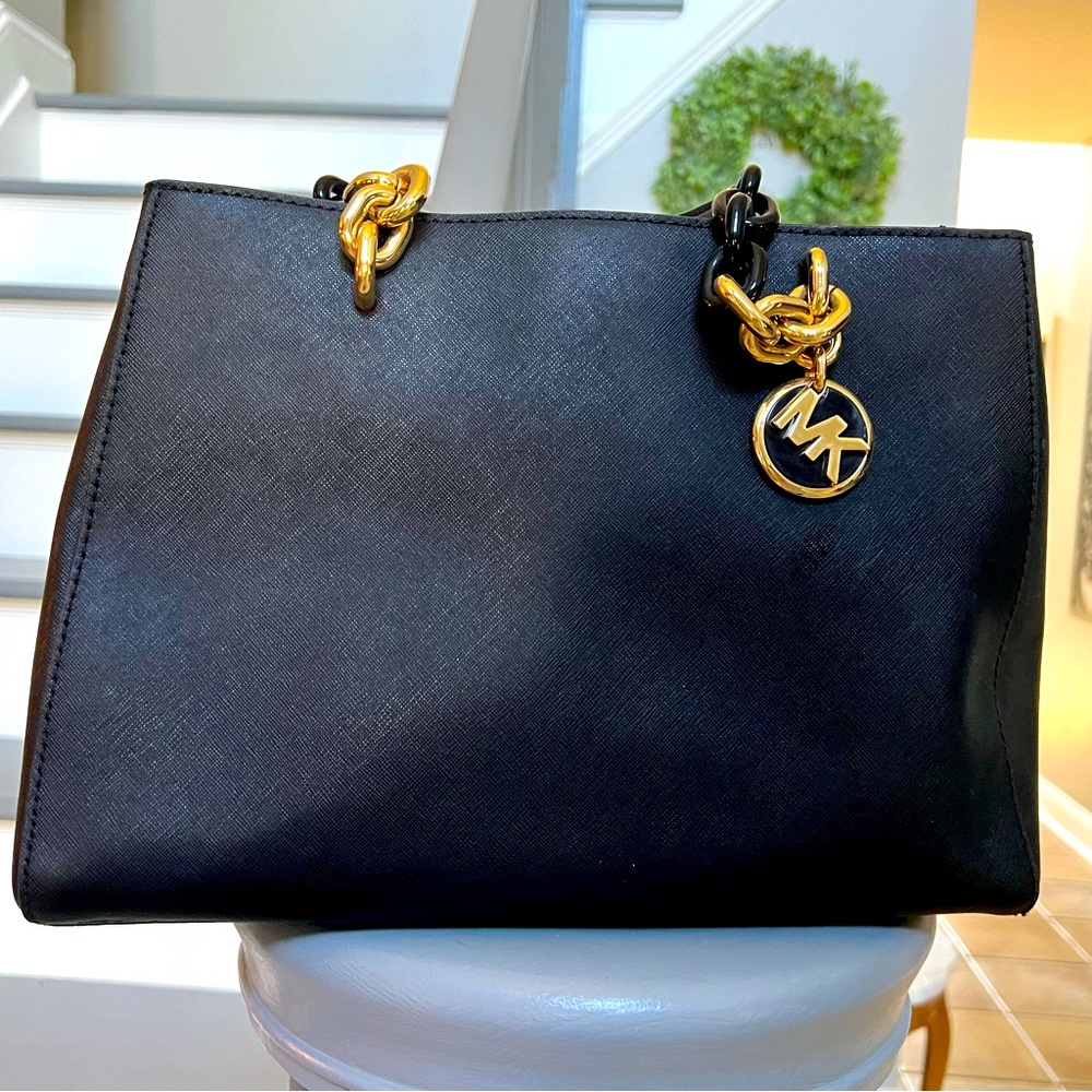 Michael Kors leather bag